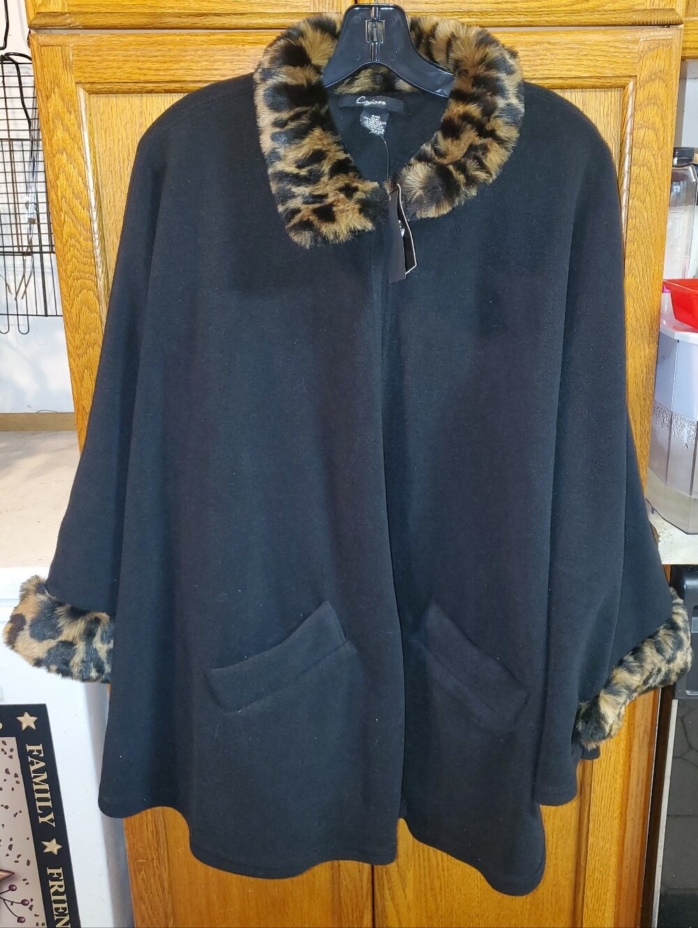 NWT Cejon Animal Print Faux Fur Trim Black Fleece Cape - S/M